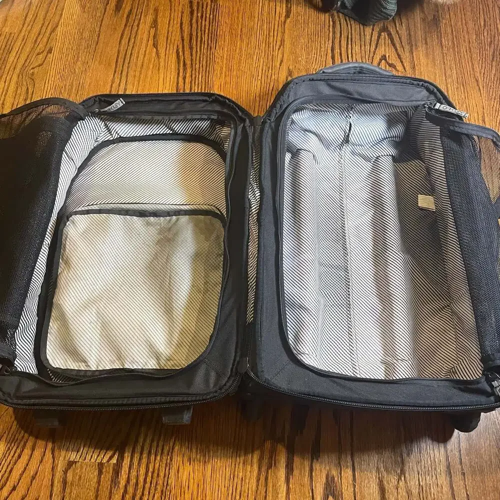 Oakley 39L Upright Wheeled Carry-On Roller Travel Suitcase